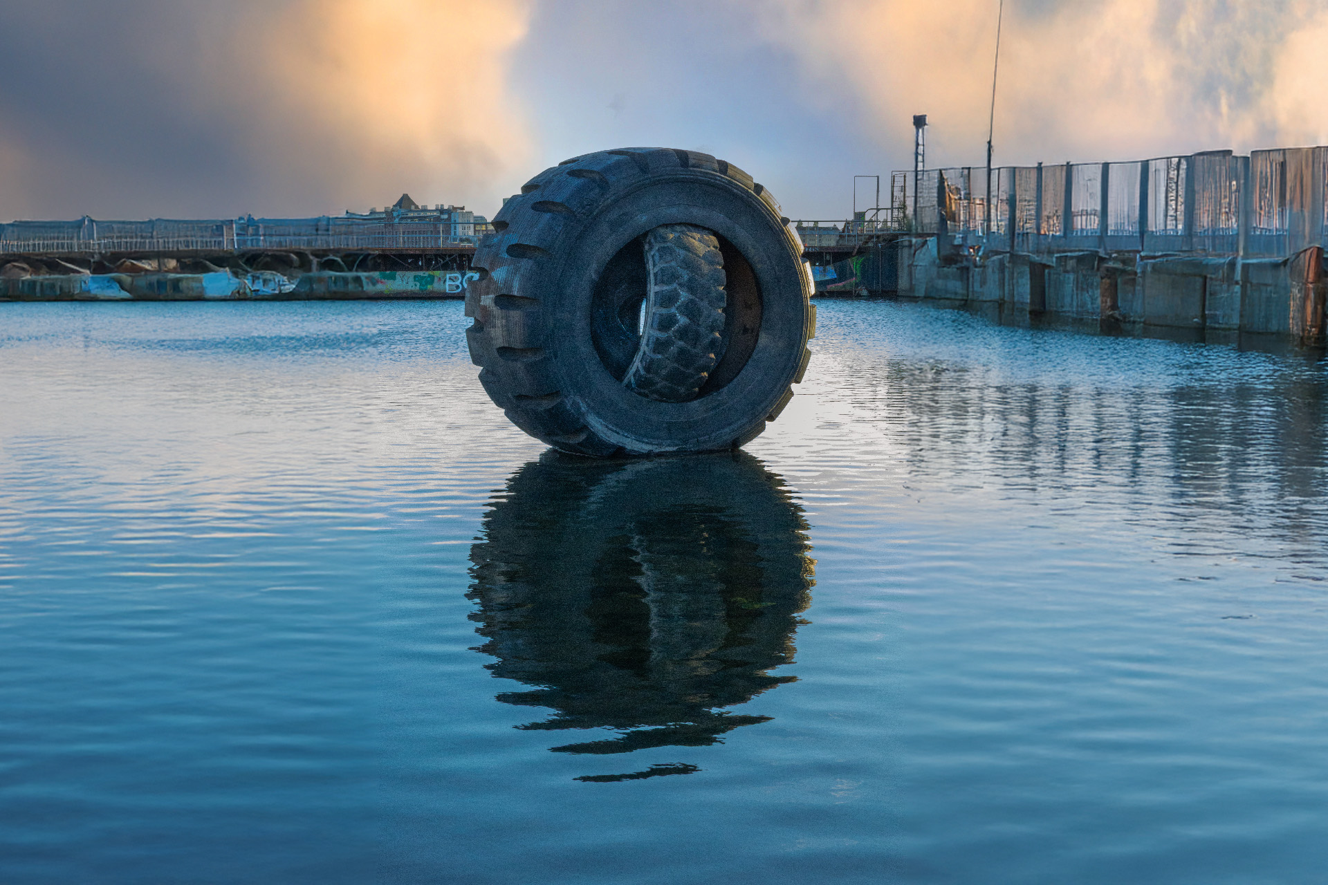 AlltheTyresfromIceland_PhotoCredit_(forweb)MichaelPinsky6 copy