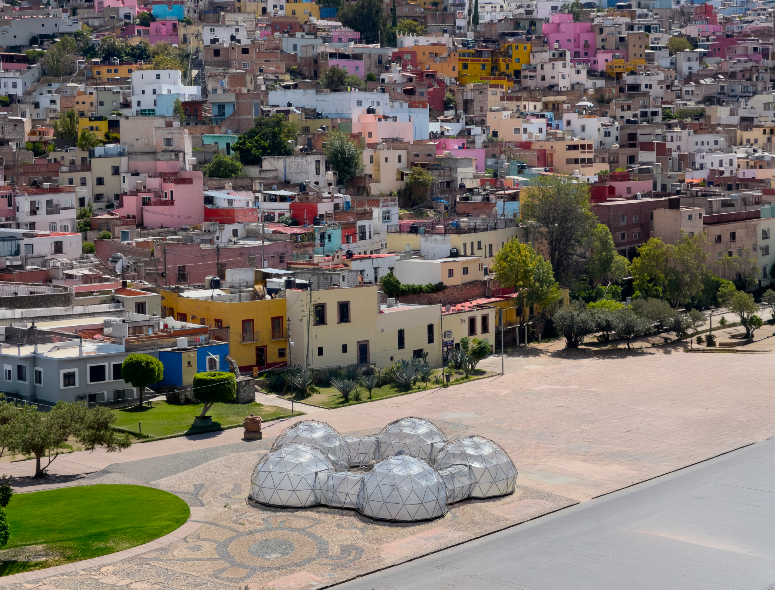PollutionPods_Cervantino